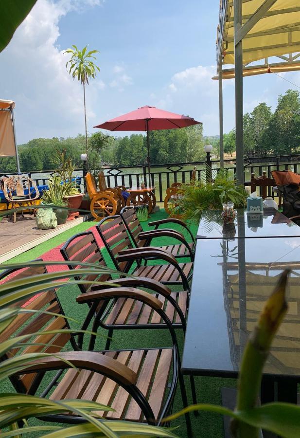Golden River Resort Sihanoukville Exterior photo
