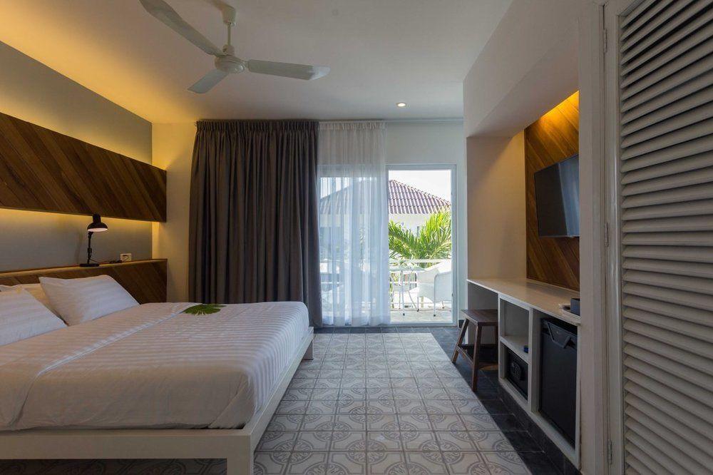 Golden River Resort Sihanoukville Exterior photo