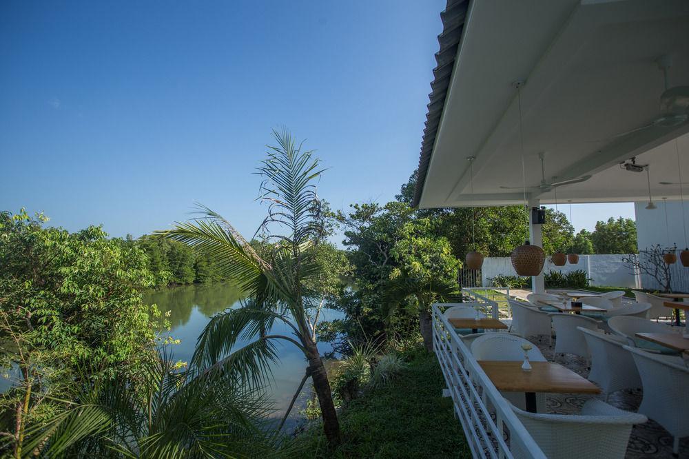 Golden River Resort Sihanoukville Exterior photo