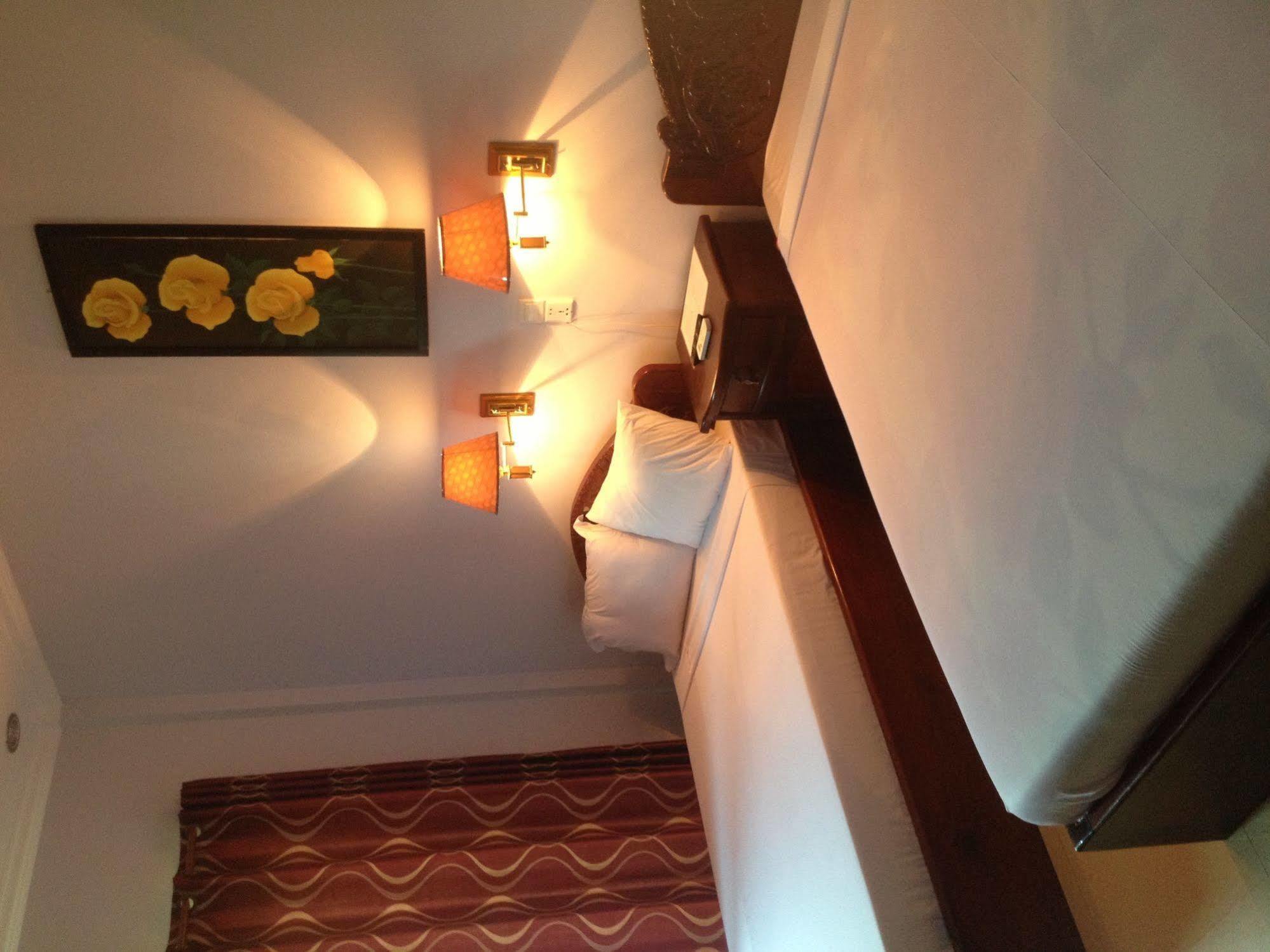 Golden River Resort Sihanoukville Exterior photo